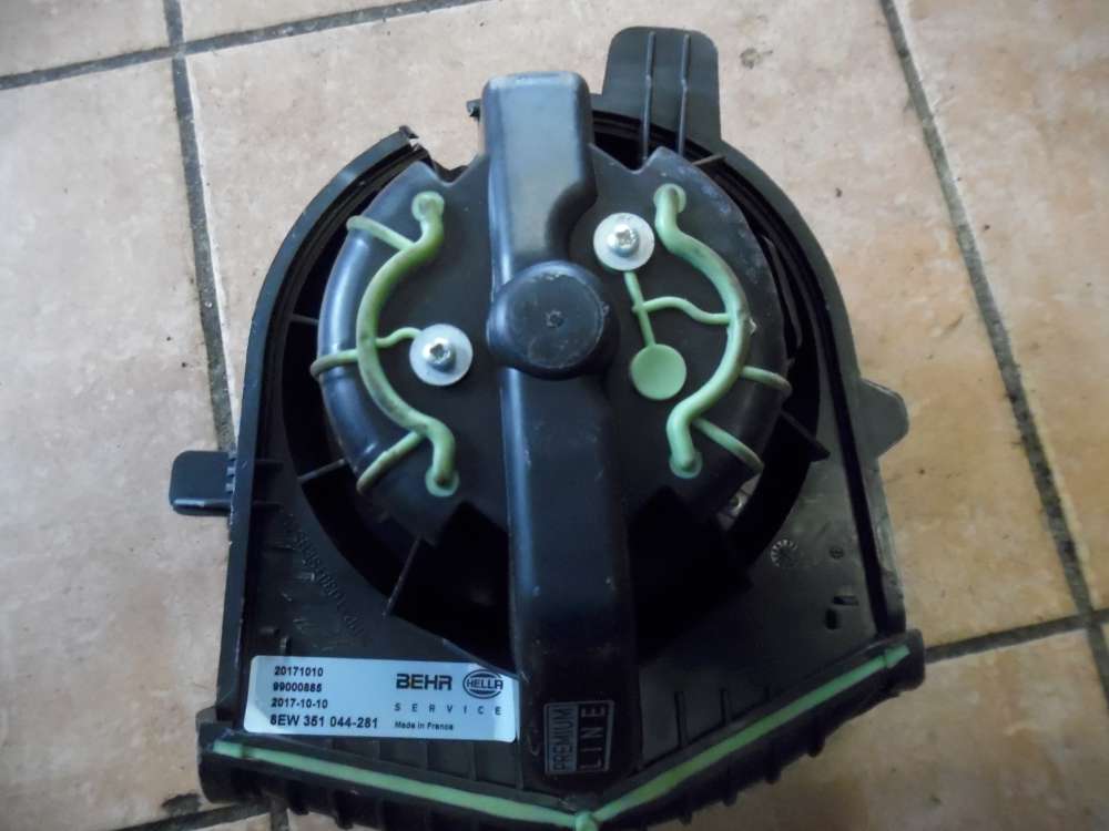 Renault Scnic II Geblsemotor Heizgeblse HELLA 8EW 351 044-281