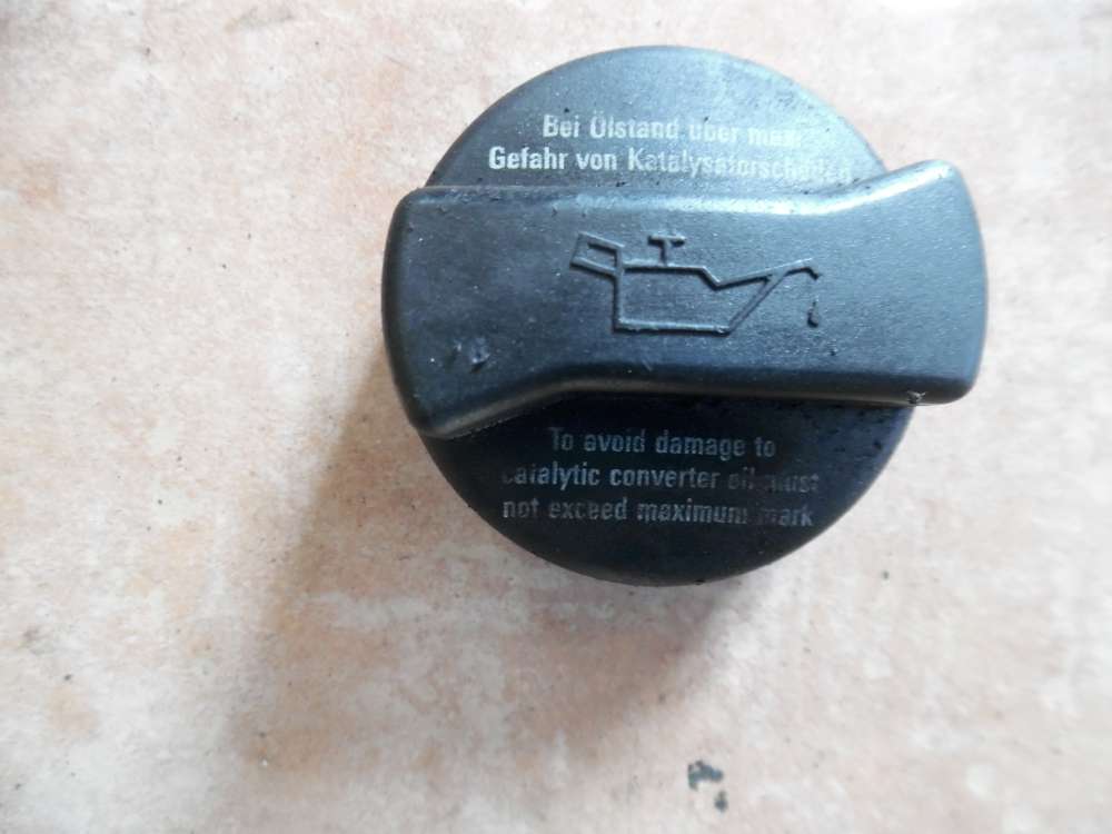  VW, Audi, Skoda leinflldeckel 06A103485C