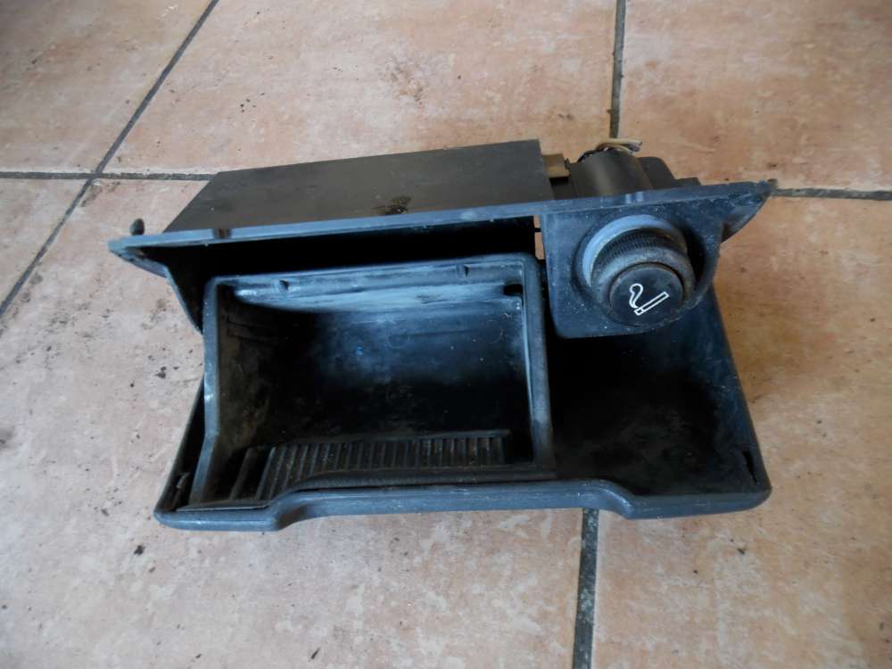 Opel Corsa B Aschenbecher Ascher 90387710