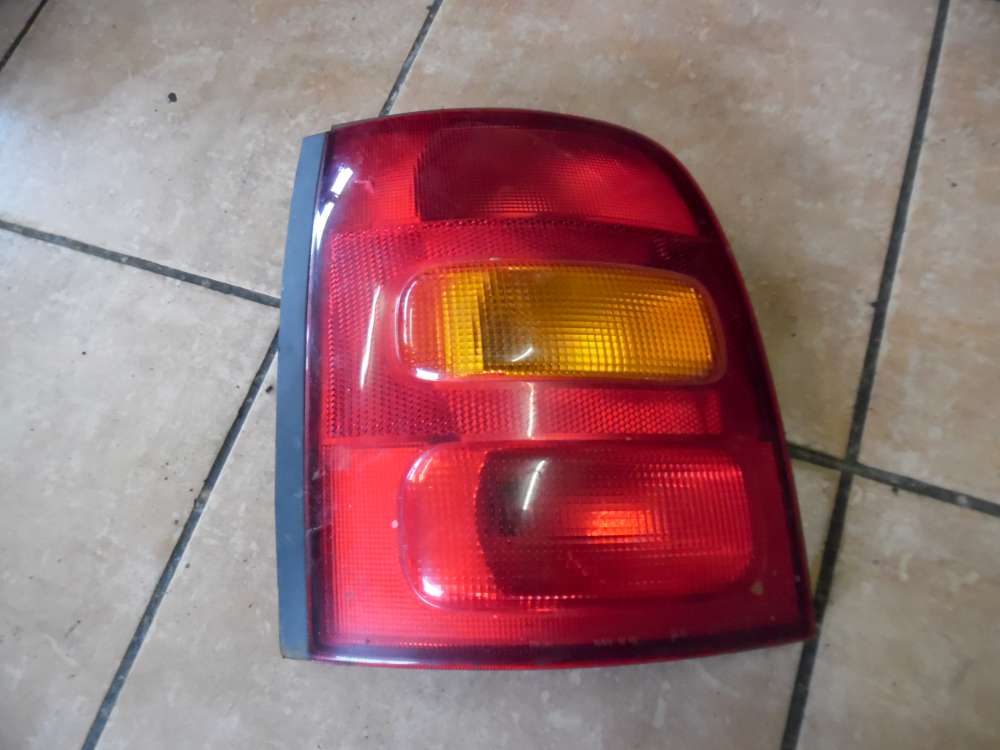 Nissan Micra K11 Bremslicht Rckleuchte Links 26555 6F 600