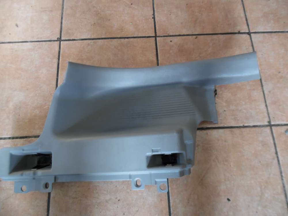 Nissan Almera Tino Furaumverkleidung Abdeckung Hinten Rechts 769B7-BU000