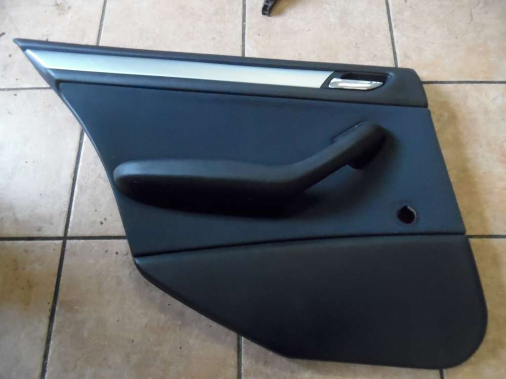 BMW E46 Limousine Trverkleidung Hinten Links 8224431