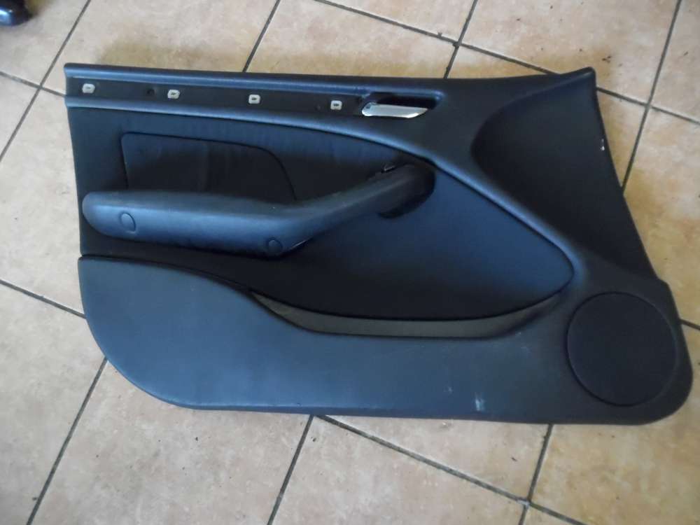 BMW E46 Limousine Trverkleidung Vorne Links 8224571