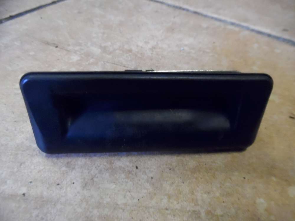 Skoda Fabia II Heckklappenffner Taster 5J0827229
