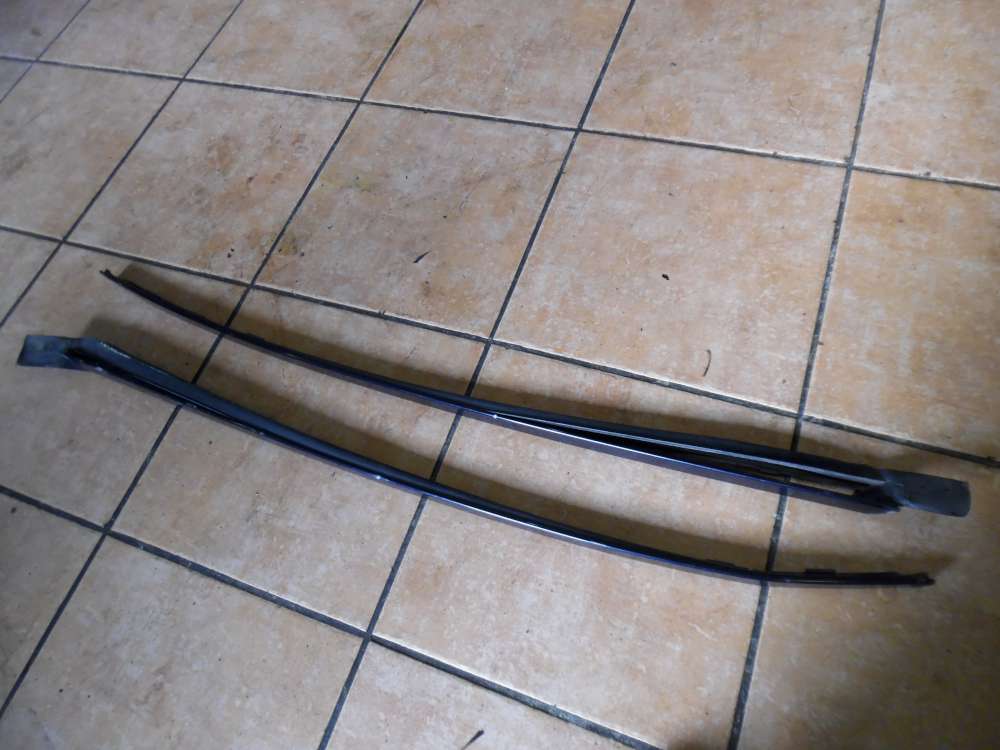 Opel Signum Vectra C Zierleiste Frontscheibe Rechts / Links   Saturnblau  Z21A