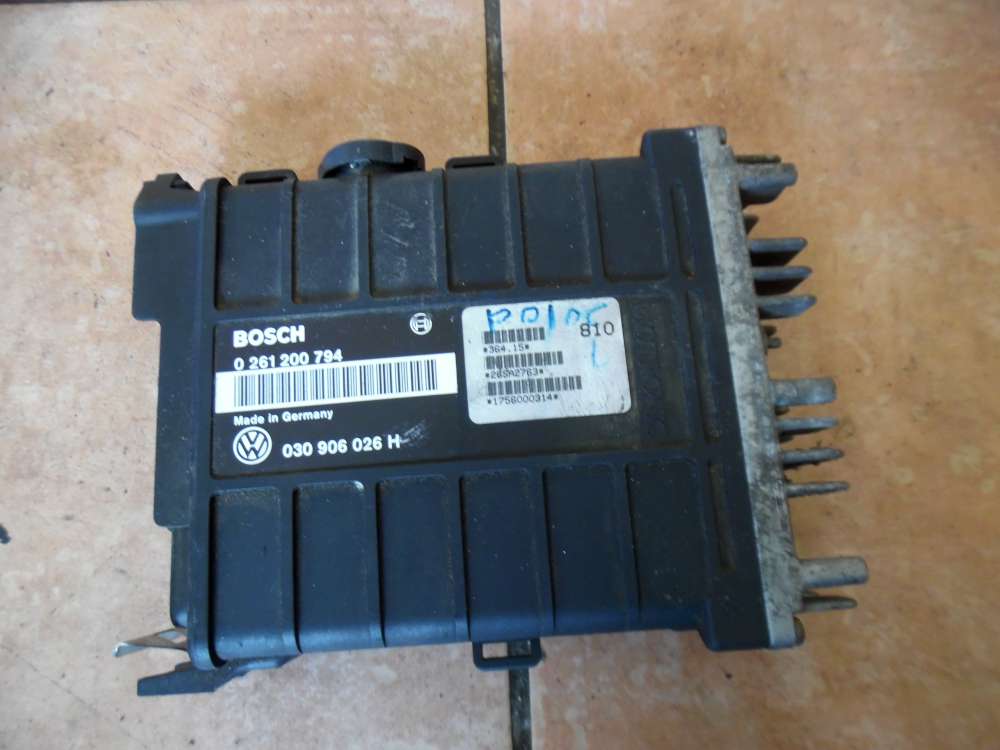 VW Polo Einspritzsteuergert 030906026H Bosch 0261200794  