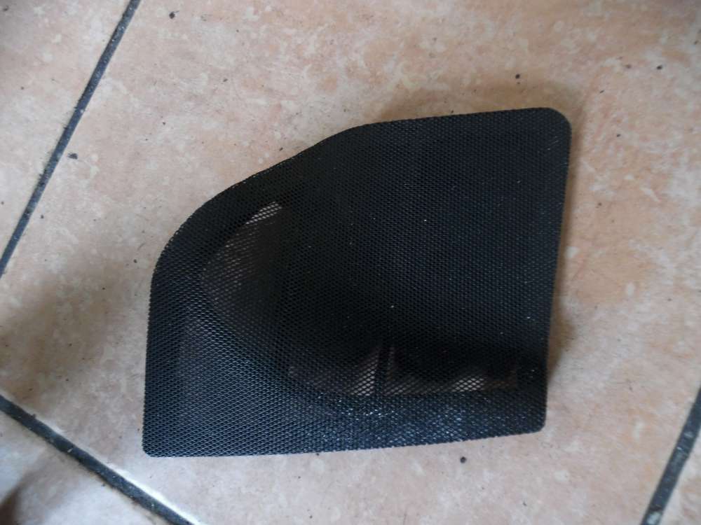 Volvo 850 Abdeckung Lautsprecher Armaturenbrett vorne Links 6800763