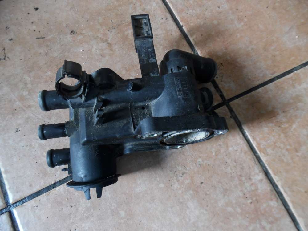 Skoda Fabia 6Y Thermostatgehuse Thermostat 032121111 032121118