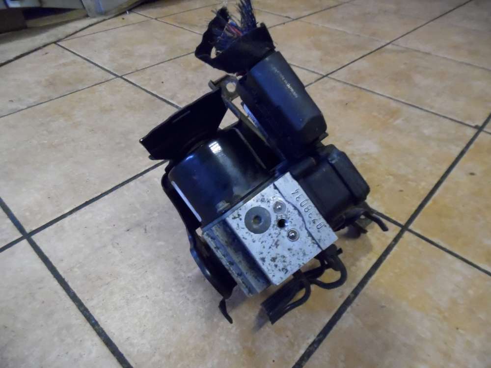Opel Vectra B ABS Hydraulikblock Steuergert 13216601 13091801 