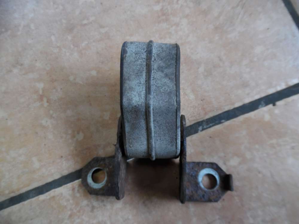 VW Gummi Auspuffhalter Halter 1J0253147