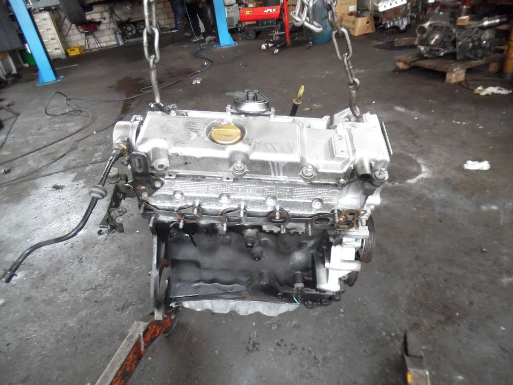 Opel Vectra B 2,0TDi Motor 90400240 R9128018 WYF38964