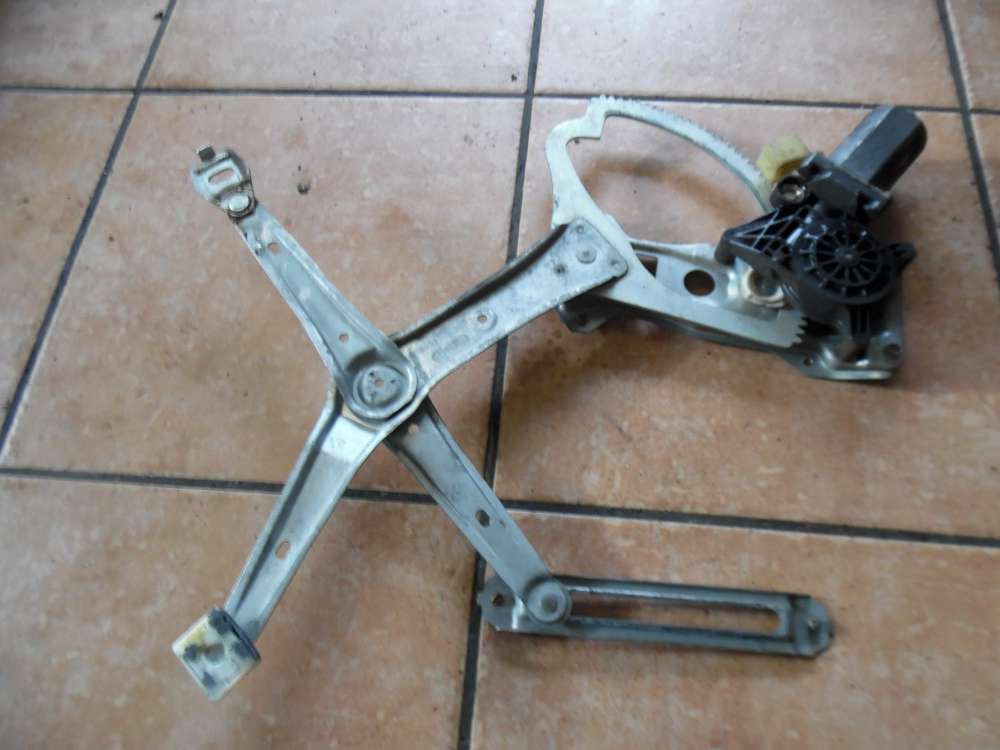 Mercedes-Benz C-Klasse W202 Fensterhebermotor Vorne Links 013082170