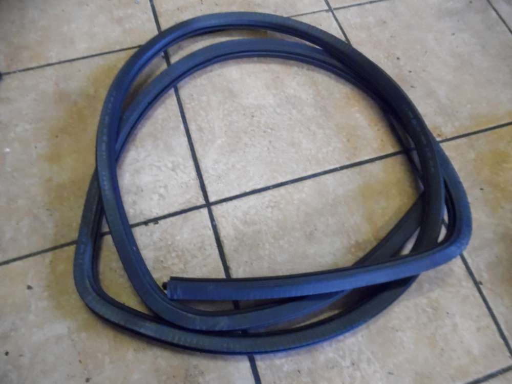 VW Golf III Trdichtung Dichtung Vorne Rechts