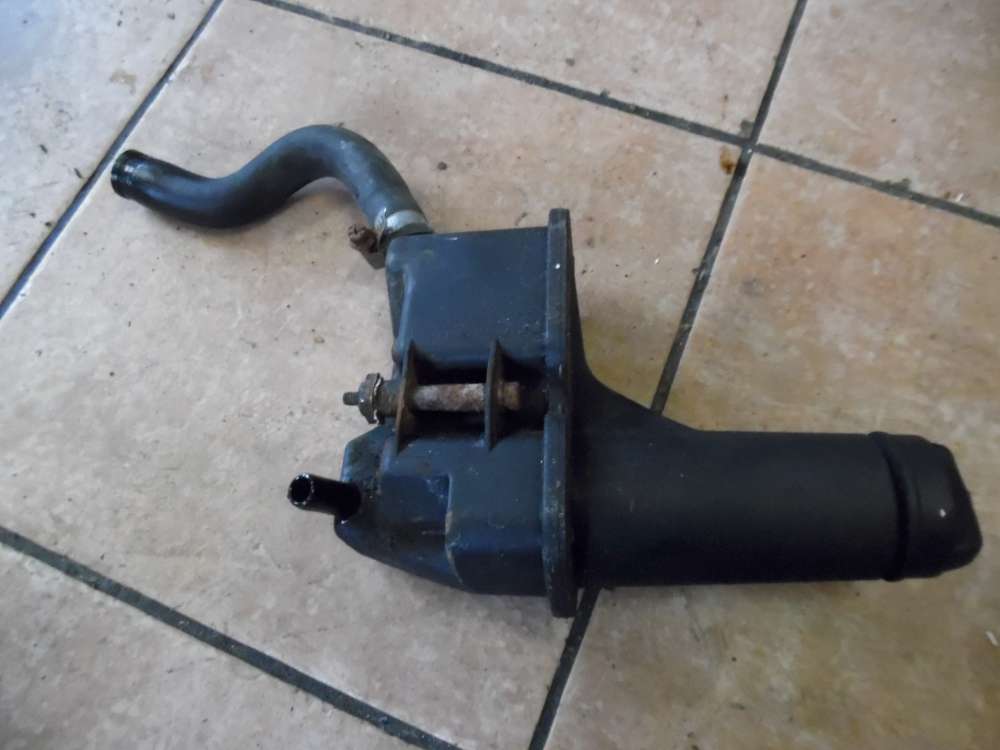 VW Golf III Servolbehlter 1H0422371