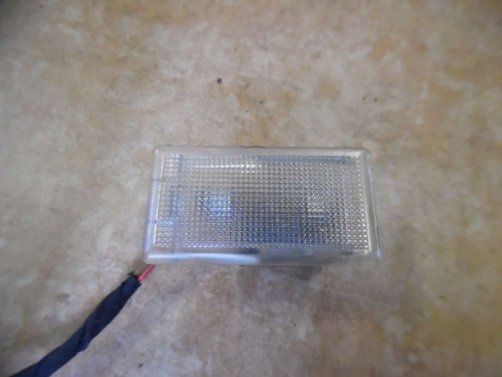 VW Golf III Kofferraumleuchte Leuchte 1H0947113 