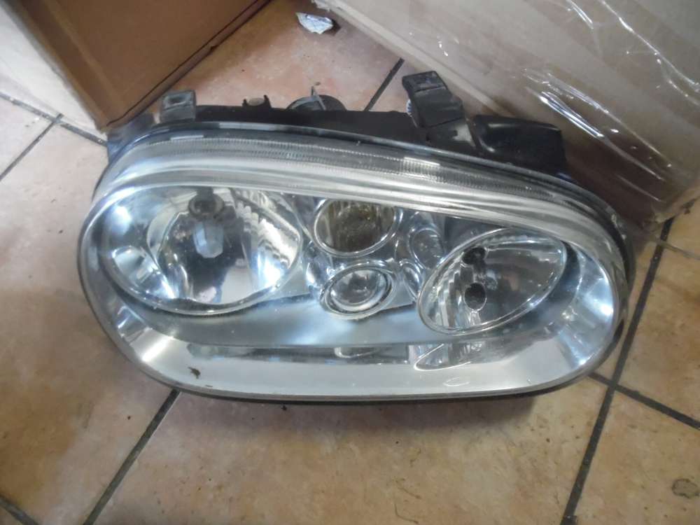 VW Golf IV Scheinwerfer Nebelscheinwerfer Rechts 