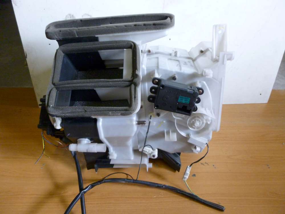 Mazda 626 Heizungskasten GA041GE6V