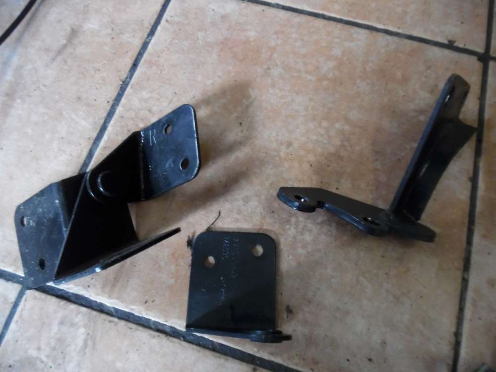 Ford Escort VII Halterung 95ABA613B90 91ABA60615  95AB6B067