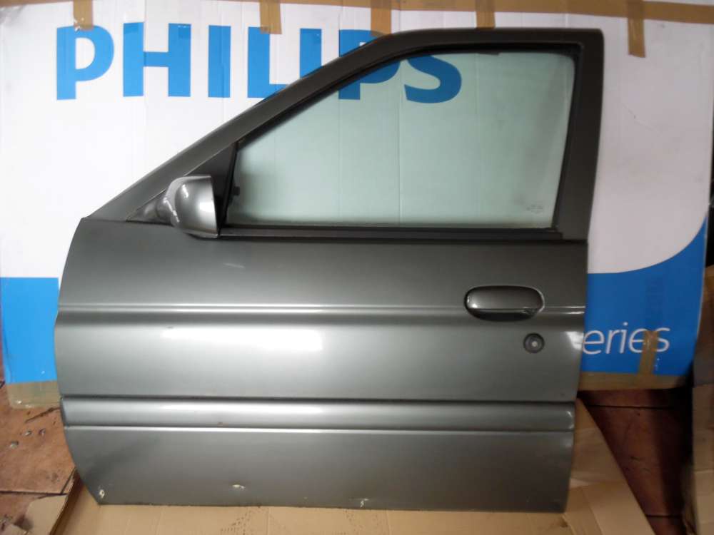 Ford Escort VII Tr Vorne Links grn