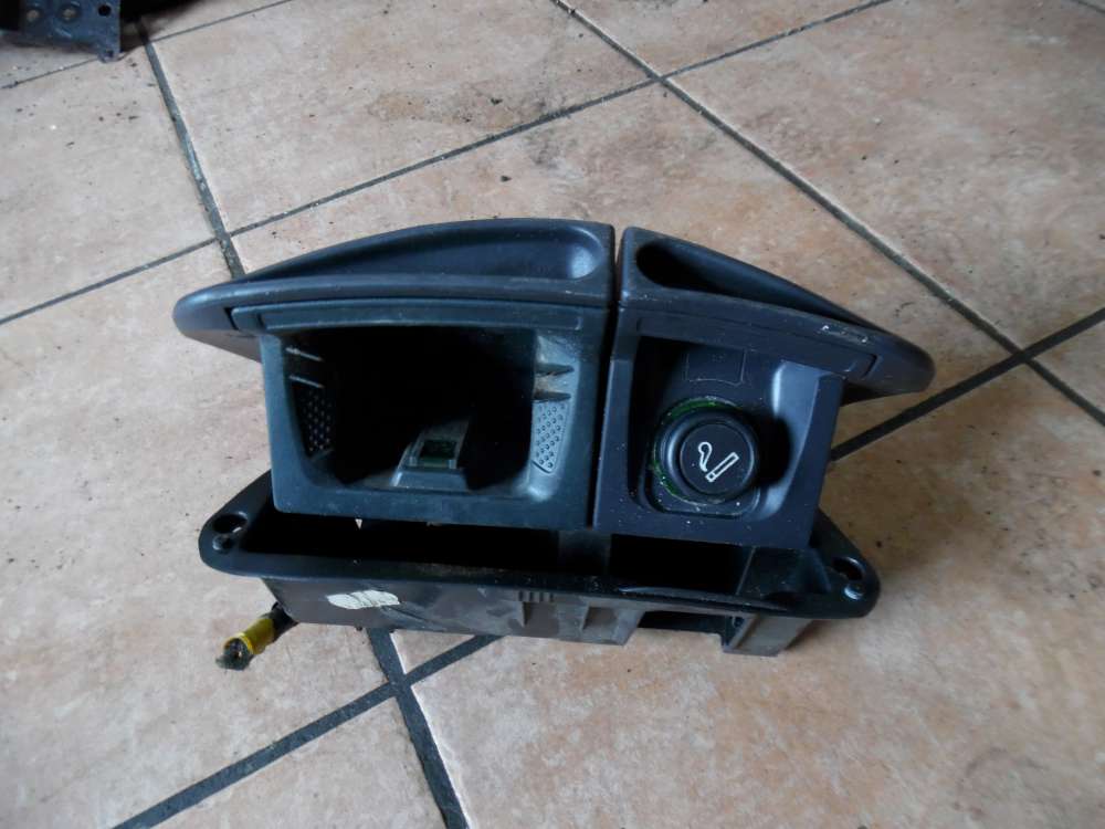 Fiat Bravo 182 Aschenbecher Vorne 717445000