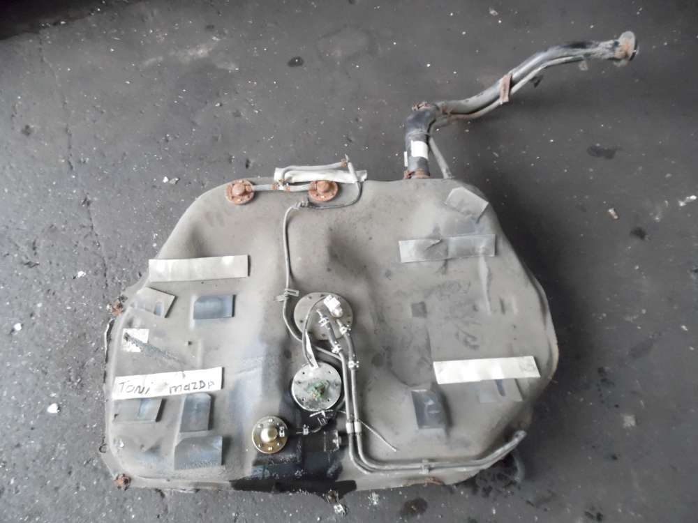Mazda 626 Kraftstofftank, Kraftstoffrohr und Kraftstoffpumpe 