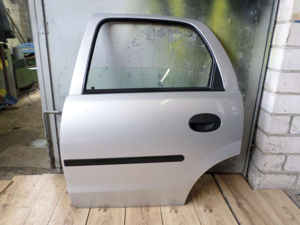 OPEL Corsa C Bj 2001 5-tren Tr Hinten Links Farbe: Silber