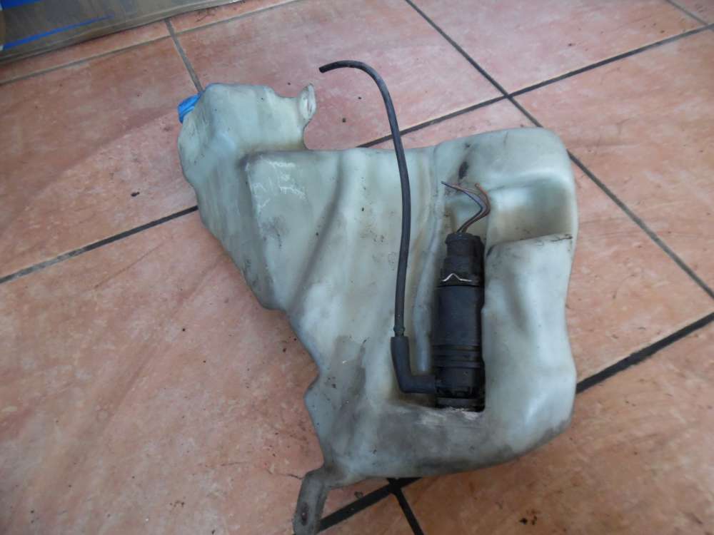 Audi A4 B5 Waschwasserbehlter Wasserpumpe 8D0955453 