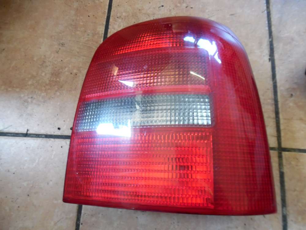 Audi A4 B5 Rckleuchte Heckleuchte Rechts 8D9945257