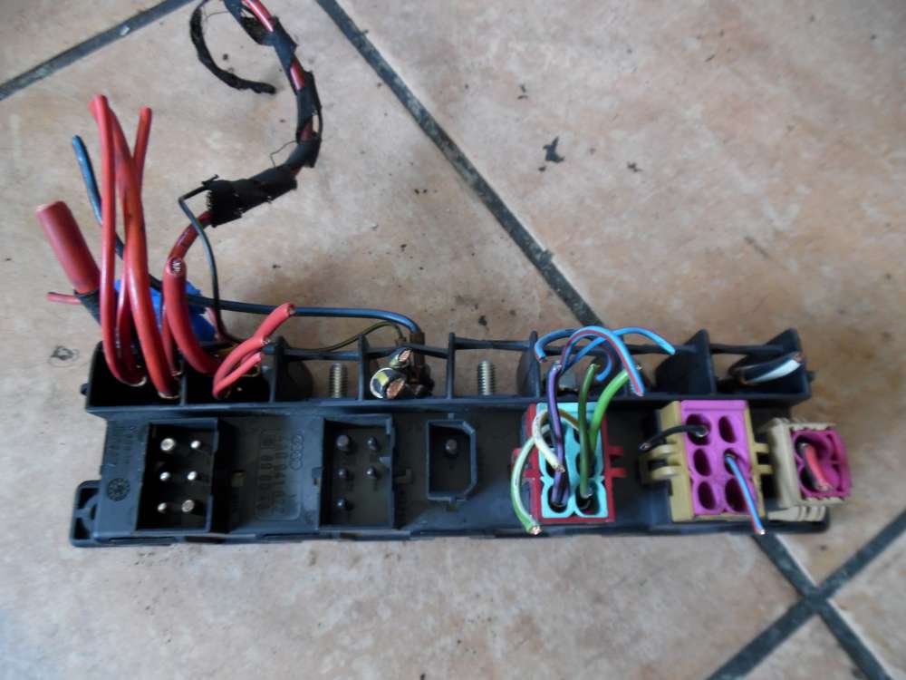 Audi A4 B5 Sicherungskasten Relaistrger 4A0941822 