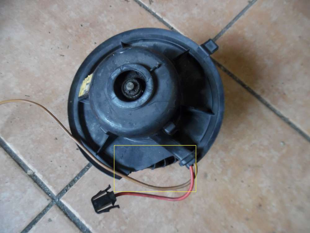 VW Golf III 1H Geblsemotor Geblseregler 1H1819021