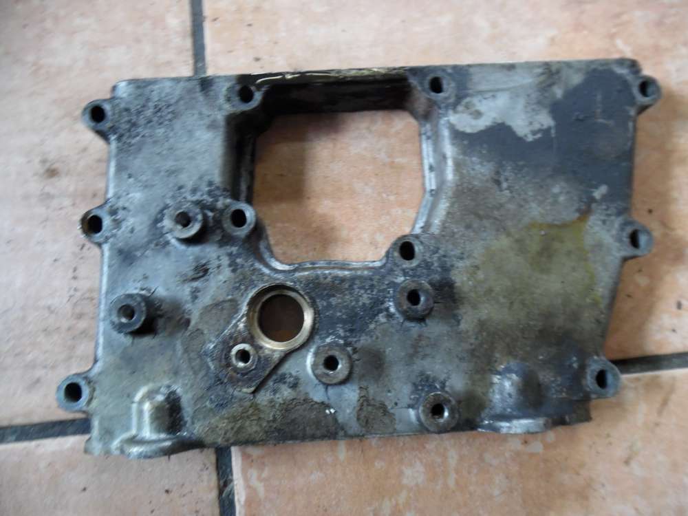 BMW E36 318i Steuerdeckel 1433352