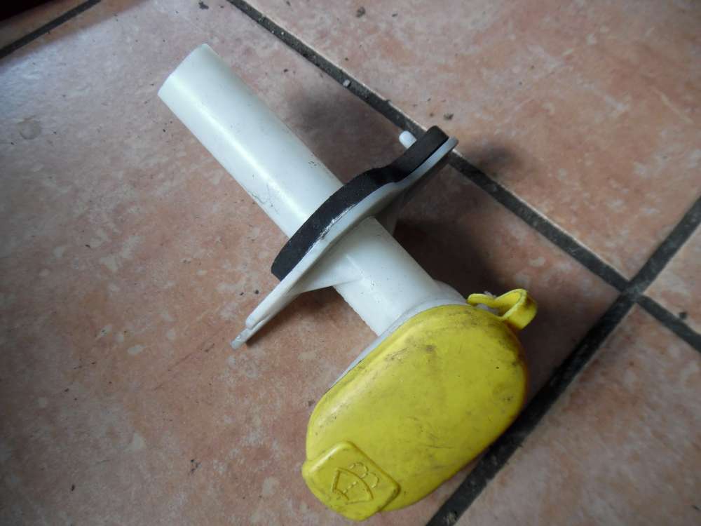 Renault Megane Scheibenwaschbehlterstutzen 7700843903