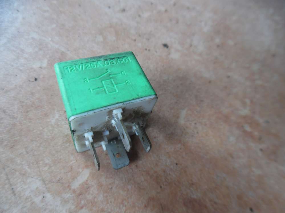 Citroen Xsara,  Peugeot 206 K�hlerl�fterrelais 