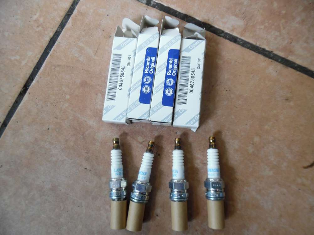 Fiat Lancia 4x Z�ndkerze 46750545