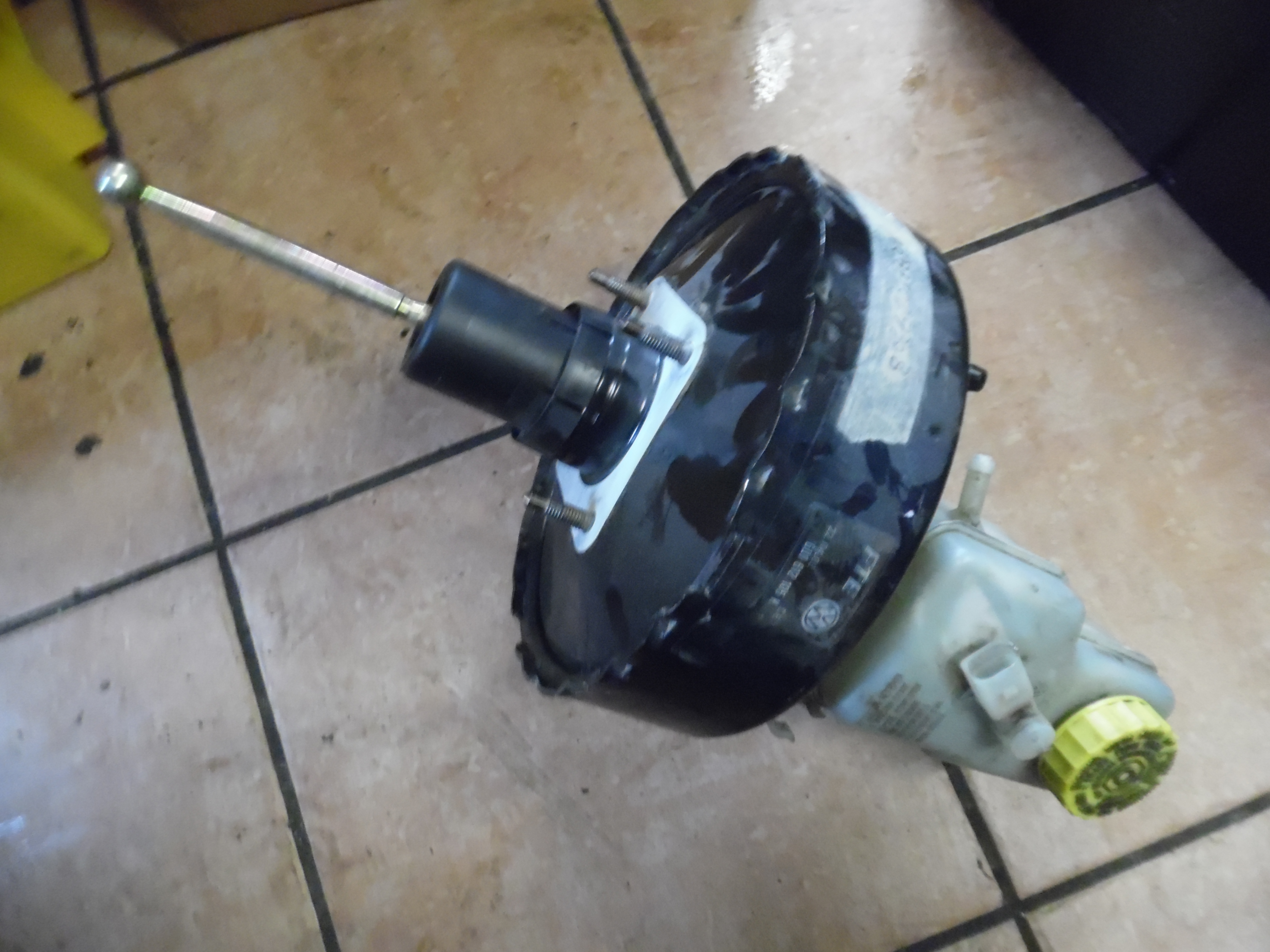  VW Polo 9N Bremskraftverstrker Hauptbremszylinder 6Q1612105K