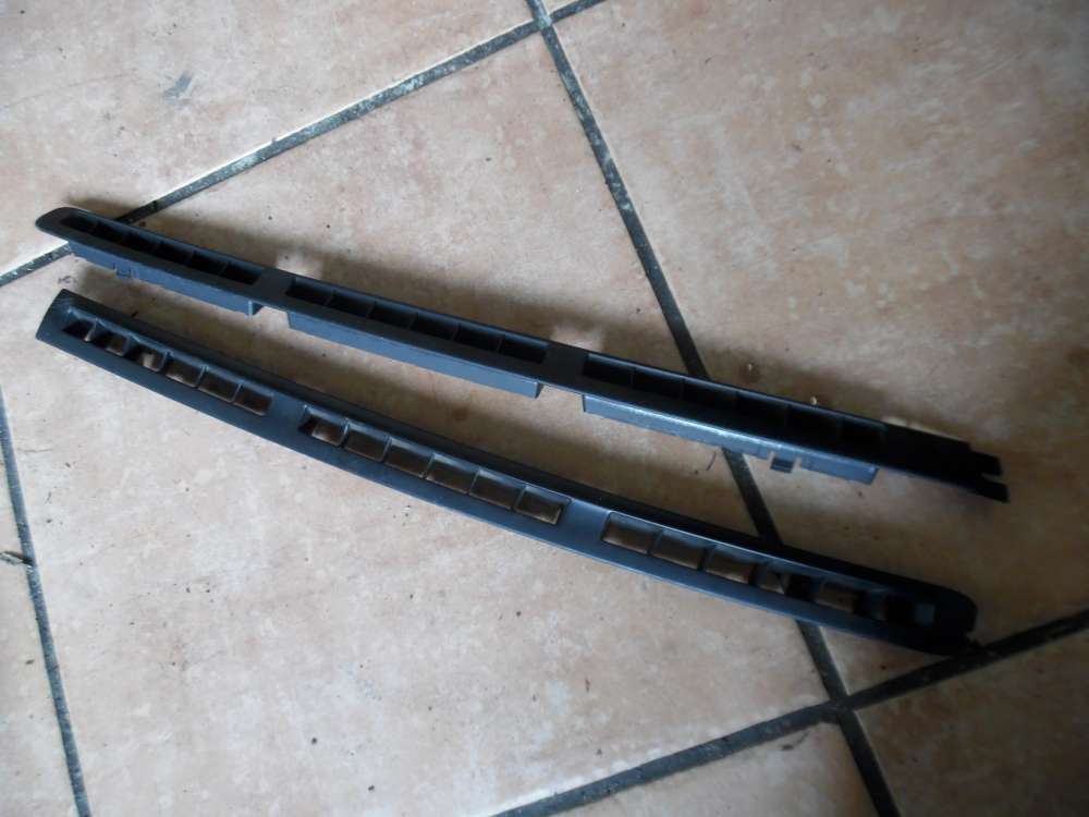 VW Golf III / IV Cabrio Lftungsgitter Armaturenbrett 1H0857463 1H0857464