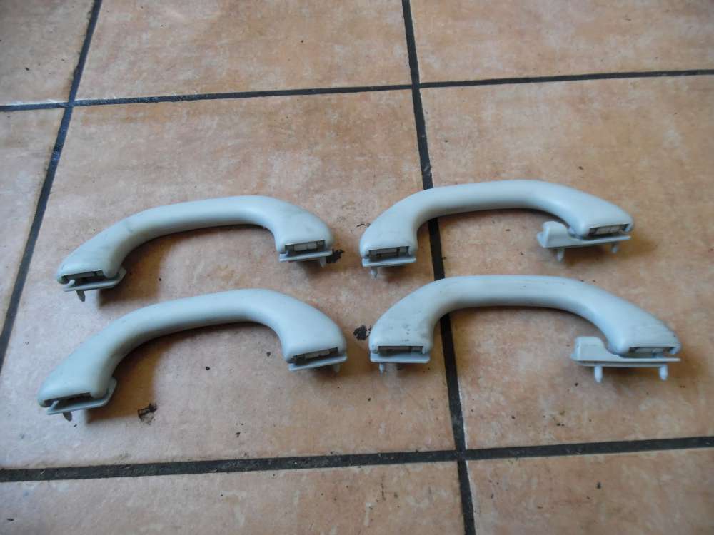 VW Golf IV Haltergriff Angstgriff Vorne und Hinten