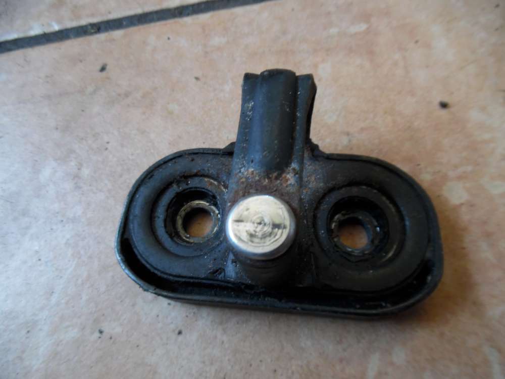 VW Golf IV 1J  3-Trer Fanghaken Klappe 1J6827517