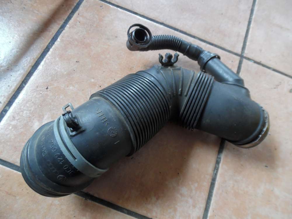 VW Tiguan 2,0 TDI Druckschlauch Ansaugschlauch 3C0129654P