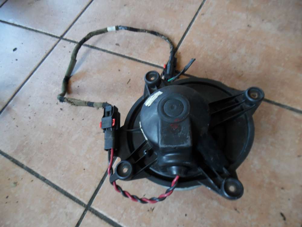 Chrysler PT-Cruiser Gebl�semotor Heizung 790902M