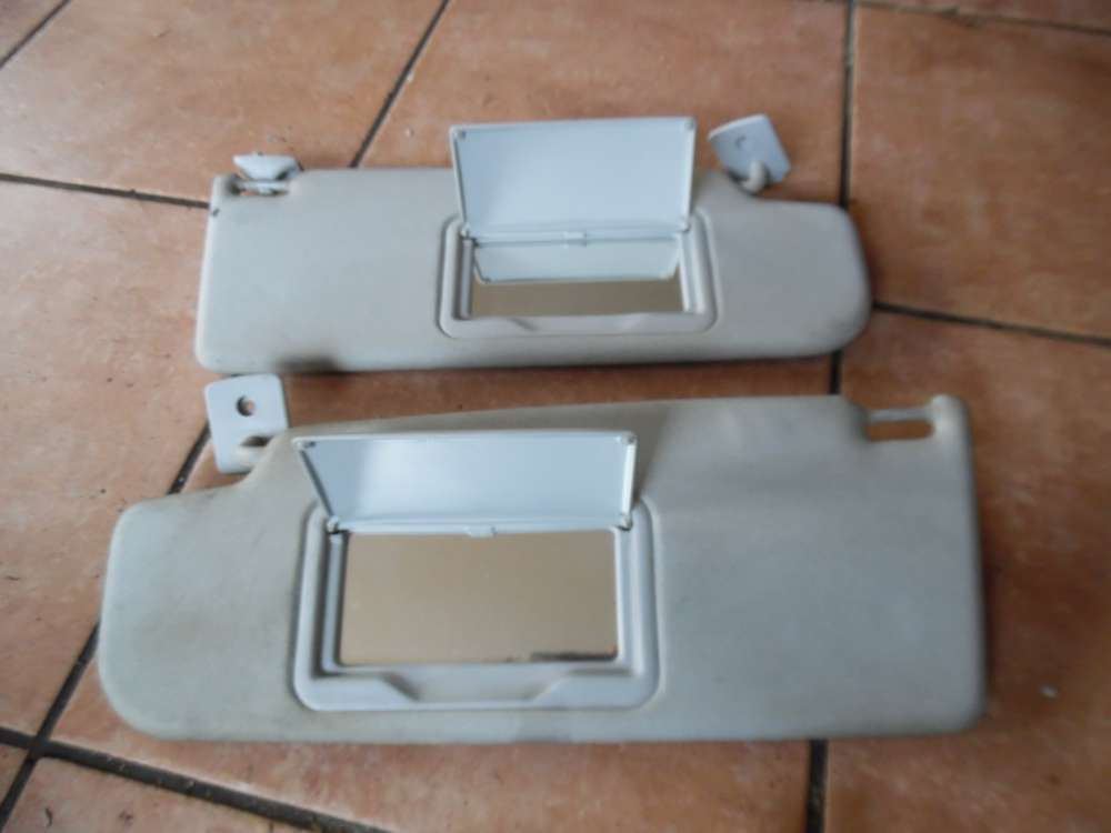 VW Golf III Sonnenblende oben Rechts / Links 1H0857551 1H0857552 