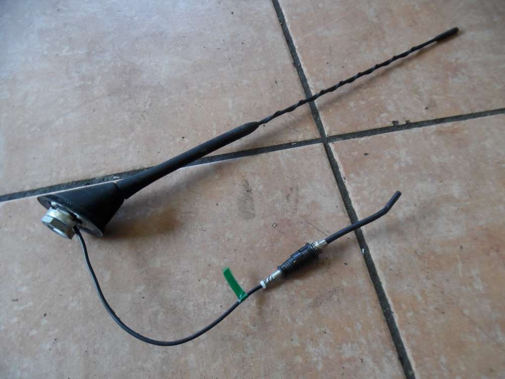 VW Polo 9N Antenne Dachantenne 