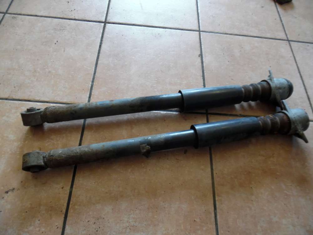 VW Polo 9N 1,2 Federbein Sto�d�mpfer Hinten