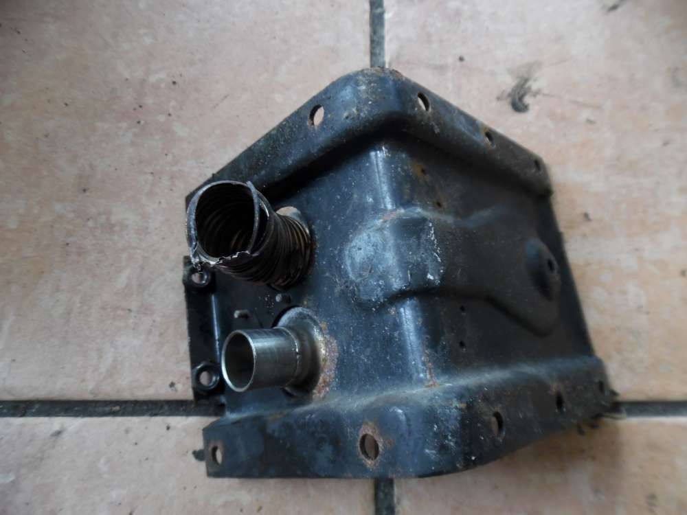 Volvo 850 Halterung fr Abgasanlage 