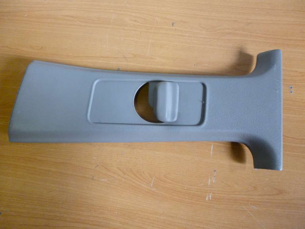 VW Golf 3  Blende Fahrerseite Verkleidung B-Sule Links 1H0868311