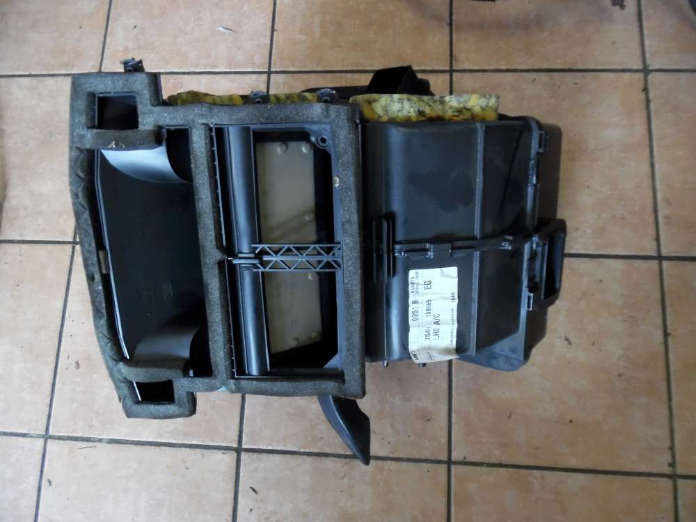  Ford Focus I Heizungskasten Klima XS4h18K418