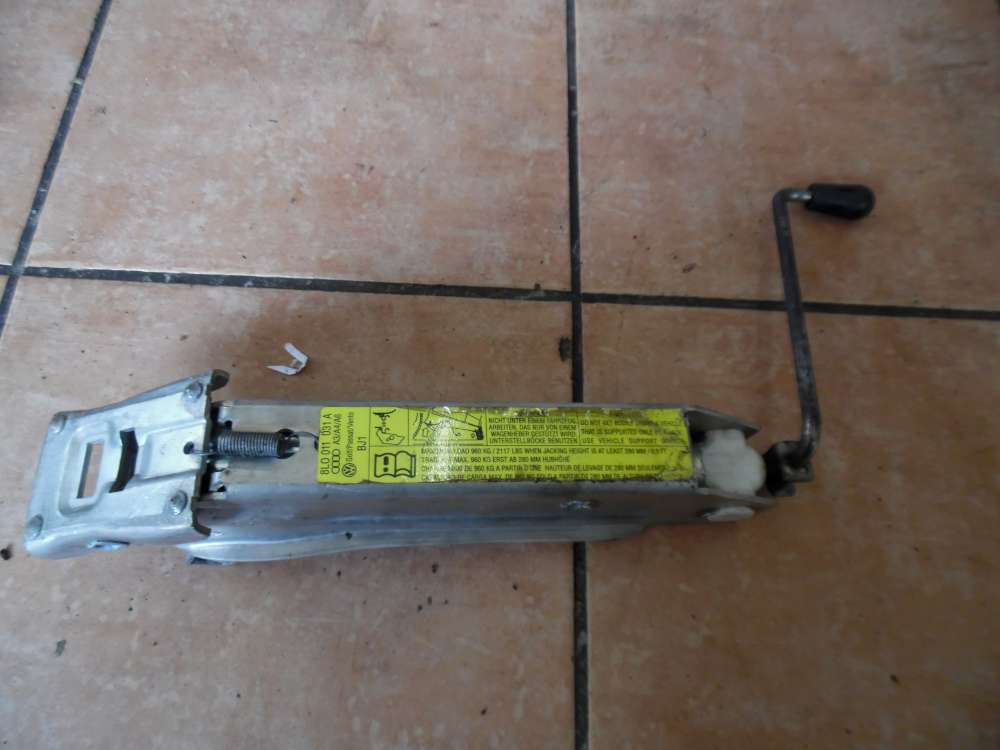 Skoda Octavia 1U Wagenheber 8L0011031