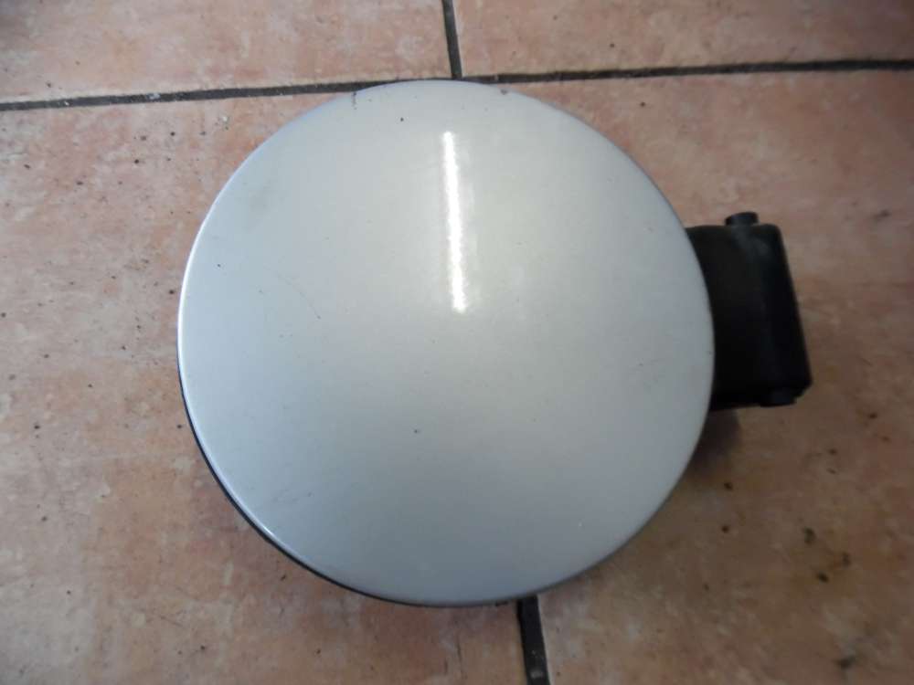 VW Passat 3B Tankdeckel Tankklappe 3B0809857 silber : LB7Z 