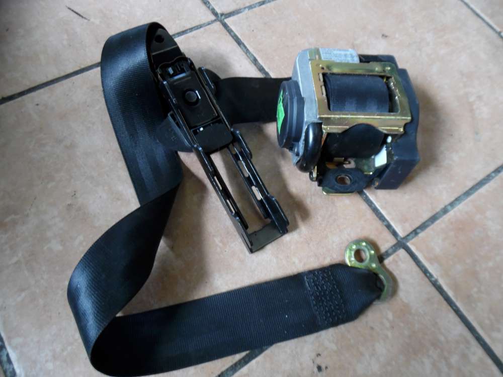VW Passat 3B Gurt Sicherheitsgurt Vorne Rechts 3B1857706