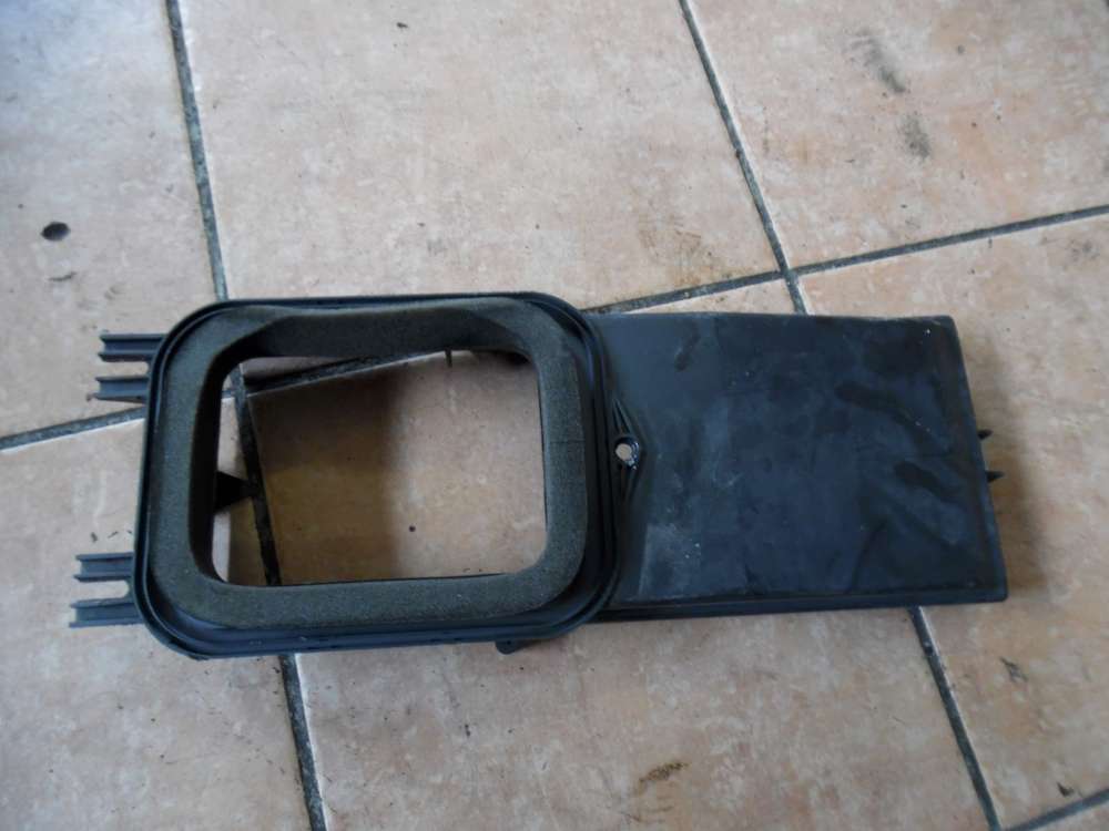 VW Passat 3B Pollenfilterkasten Abdeckung  8D0819641